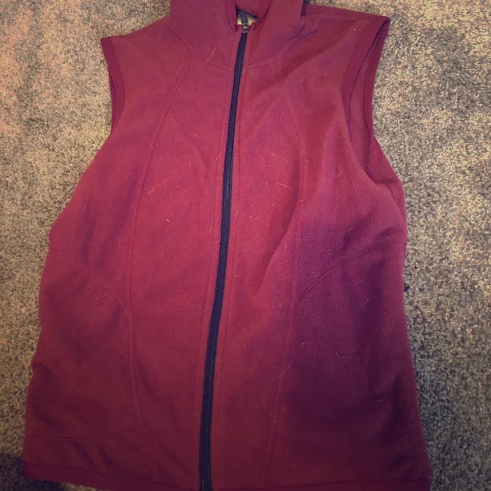 nike hooded vest